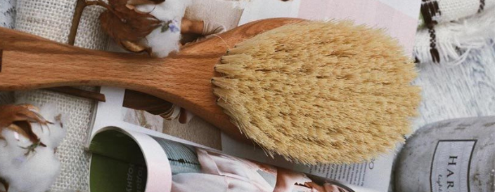 Read more about the article Dry Brushing For Cellulite