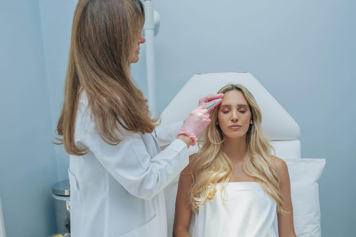 Read more about the article Baby Botox: The Ultimate Guide