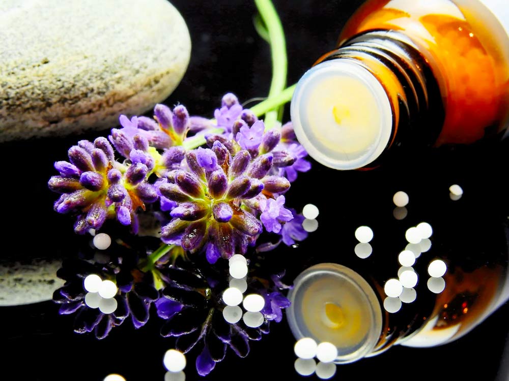 Read more about the article Aromatherapy Massage Spa Benefits: Reduce Stress